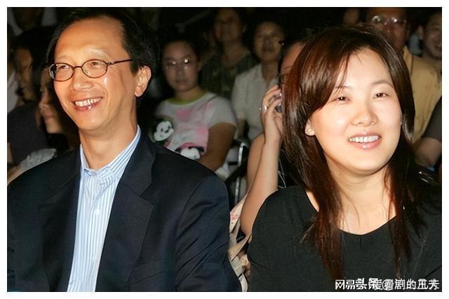 游泳丈夫冠军罗雪娟是哪里人啊_罗雪娟游泳冠军丈夫是谁_游泳冠军罗雪娟照片