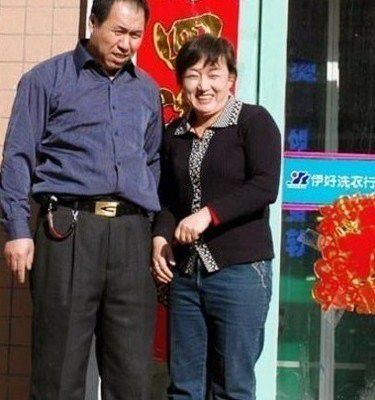 举重运动员标准_举重冠军规则_这次举重冠军是哪位运动员