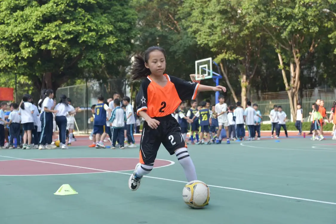 淇滨小学校长杯足球联赛冠军是谁_学校校长杯足球赛_校长杯足球赛秩序册