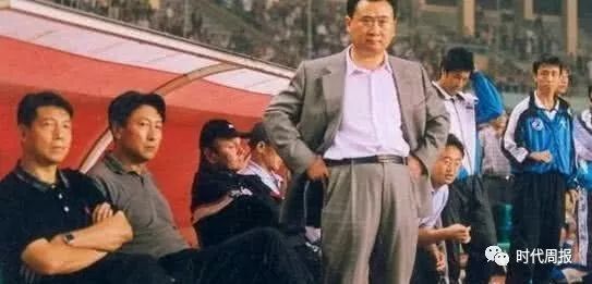 篮球跳球违例视频_篮球有诈跳规则_篮球跳球规则