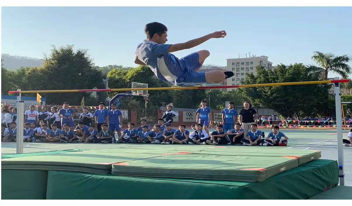 nba一场扣篮最多_篮球扣篮大赛历史第一人是谁_nba一场比赛扣篮最多的是谁