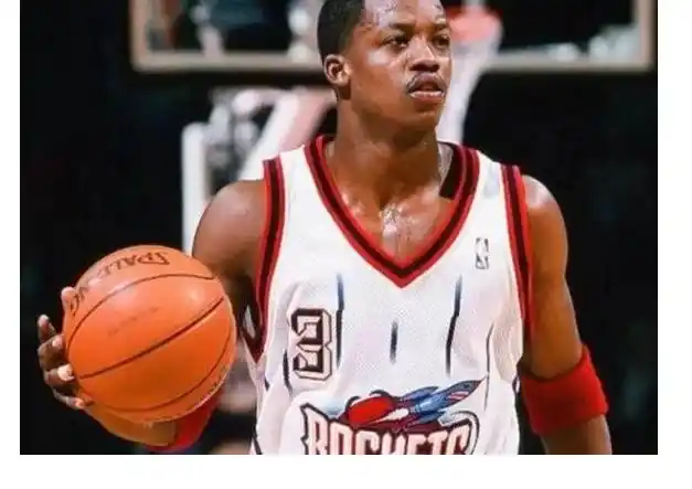 nba一场扣篮最多_nba一场比赛扣篮最多的是谁_篮球扣篮大赛历史第一人是谁