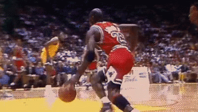 nba一场扣篮最多_一人扣篮全队起跳_篮球扣篮大赛历史第一人是谁