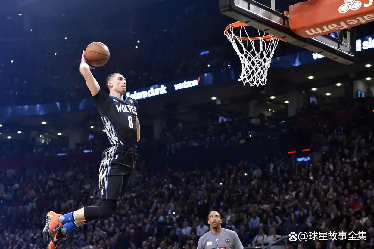nba一场扣篮最多_篮球扣篮大赛历史第一人是谁_一人扣篮全队起跳