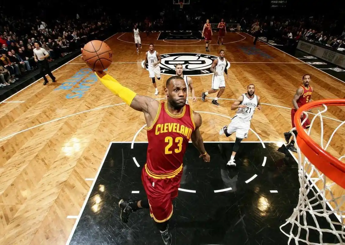 nba一场扣篮最多_篮球扣篮大赛历史第一人是谁_扣篮大赛第一人