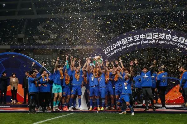 中超冠军叫什么_中超谁是冠军_中超冠军对中国足球的作用
