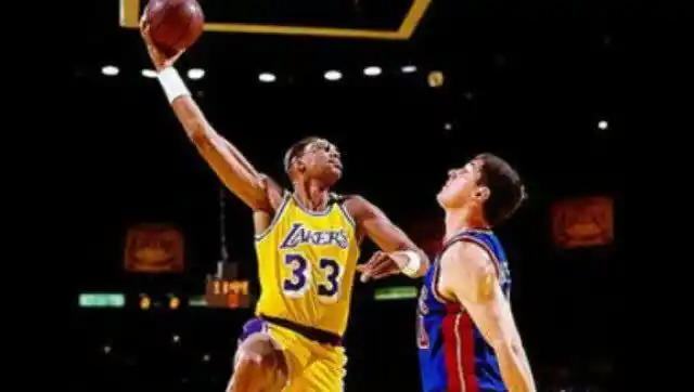 历史7号篮球球员是谁_篮球里的历史_篮球nba历史球员排名