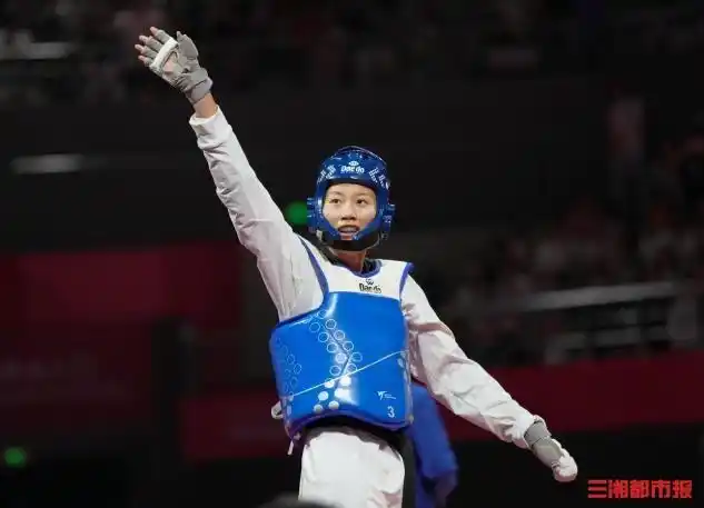 2021举重女子冠军_世界女子举重冠军排名_举重女子世界纪录