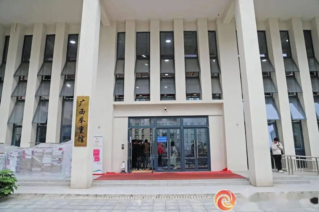 举重运动员比赛规则_举重运动员冠军是谁_这次举重冠军是哪位运动员
