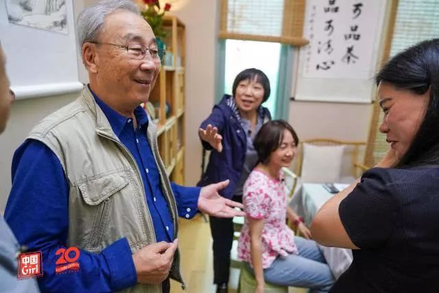 足球冠军中国是谁_足球冠军拿世界下中国球员_中国足球终于拿下世界冠军